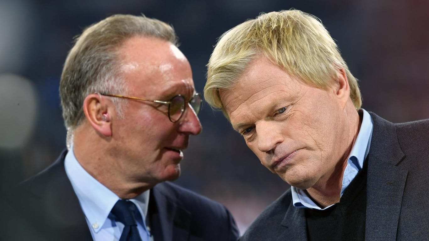 Wird als möglicher Nachfolger in der Münchner Chefetage gehandelt: Oliver Kahn (r.) im Gespräch mit Bayern-Boss Karl-Heinz Rummenigge.