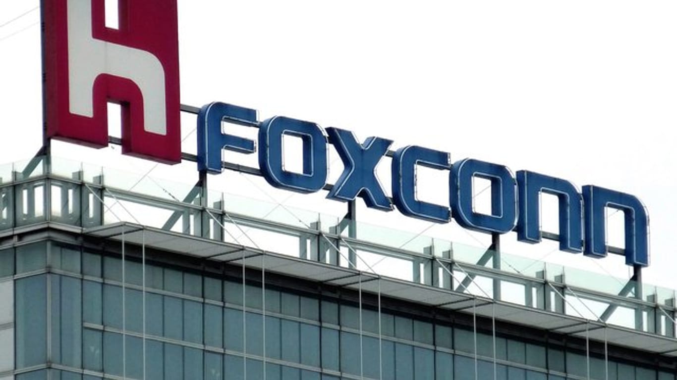 In den zumeist chinesischen Fabriken von Foxconn werden auch Geräte für diverse andere Elektronik- und PC-Firmen produziert.