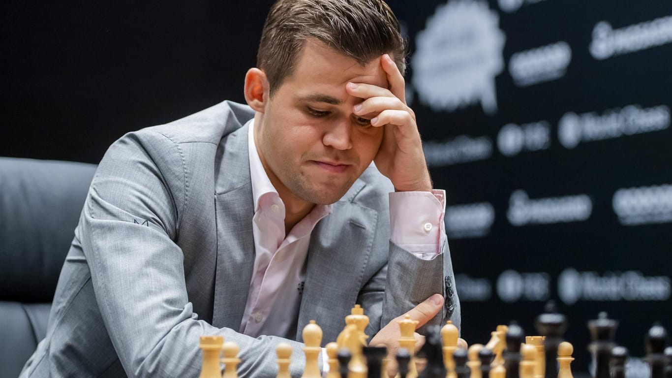 Schachweltmeister Magnus Carlsen während des WM-Duells gegen Fabiano Caruana.