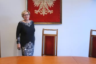Auch Malgorzata Gersdorf, die Vorsitzende des Obersten Gerichtshofs, ist von der Zwangspensionierung betroffen: Das polnische Parlament folgte jetzt einer EuGH-Entscheidung.