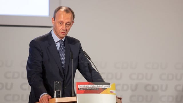 Friedrich Merz stellt sich bei der CDU-Regionalkonferenz für Thüringen und Hessen den CDU-Mitgliedern vor.