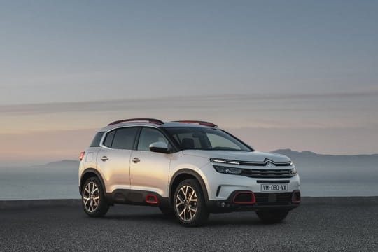 Französischer Geländegänger: Der Citroën C5 Aircross rollt zum Start zunächst nur mit Frontantrieb auf die Straße.