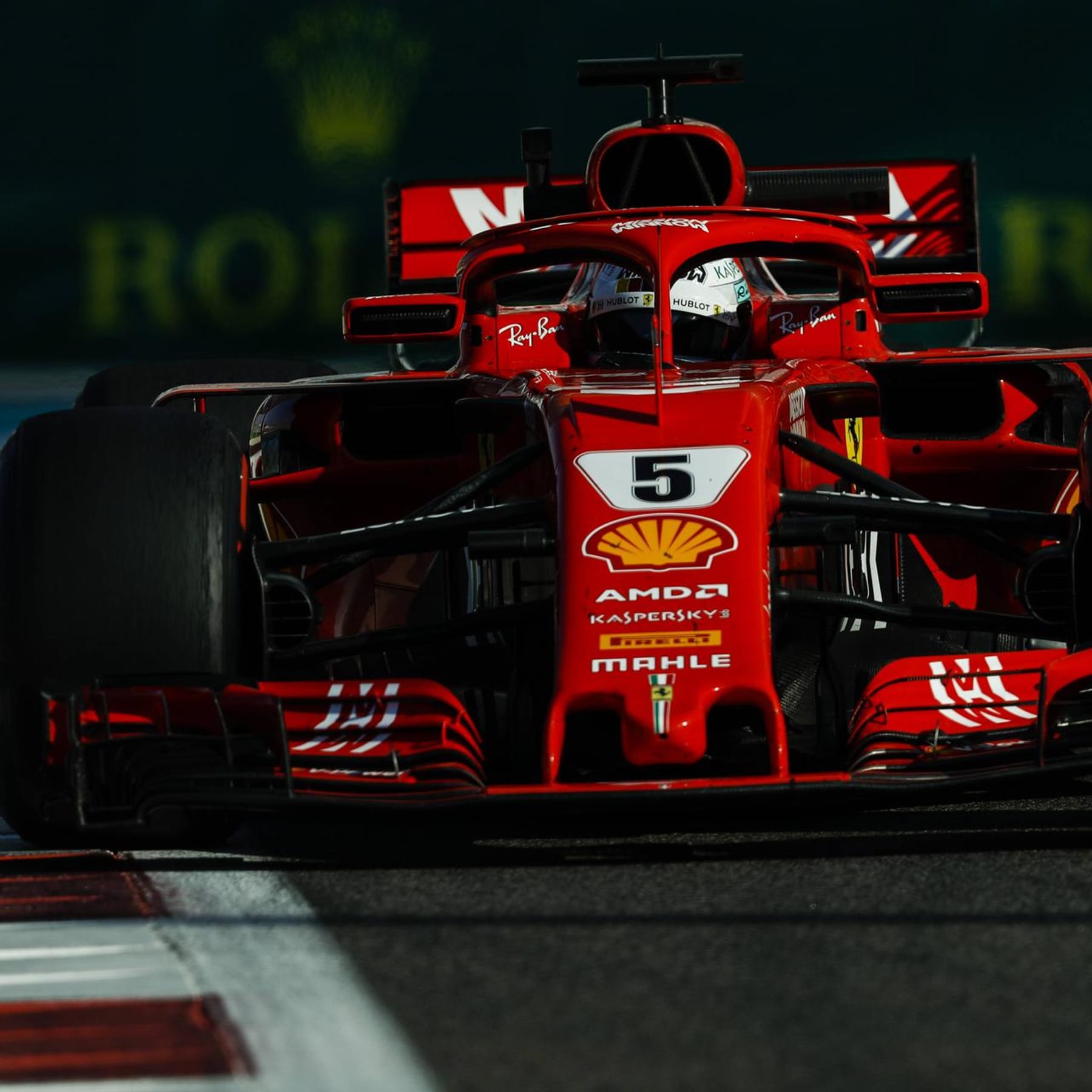 Formel 1 Sebastian Vettel knapp geschlagen, Lewis Hamilton holt die Pole