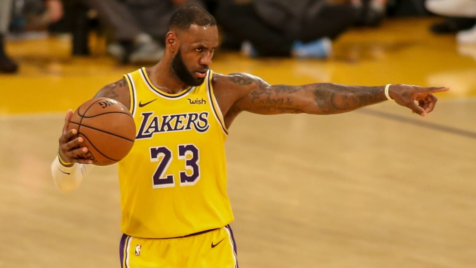 Taktgeber bei den Lakers: LeBron James am Ball.