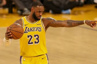 Taktgeber bei den Lakers: LeBron James am Ball.