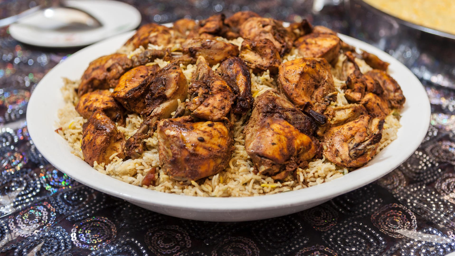 Mackboos mit Hühnchen: Dieses Gericht hat in den Emiraten Tradition. (Symbolfoto) Mackboos mit Hühnchen: Dieses Gericht hat in den Emiraten Tradition. (Symbolfoto)
