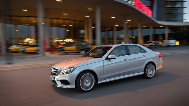 Viel Licht und ein paar Schatten: Bei der Hauptuntersuchung schneiden Modelle der Mercedes E-Klasse (W 212) oft problemlos ab.