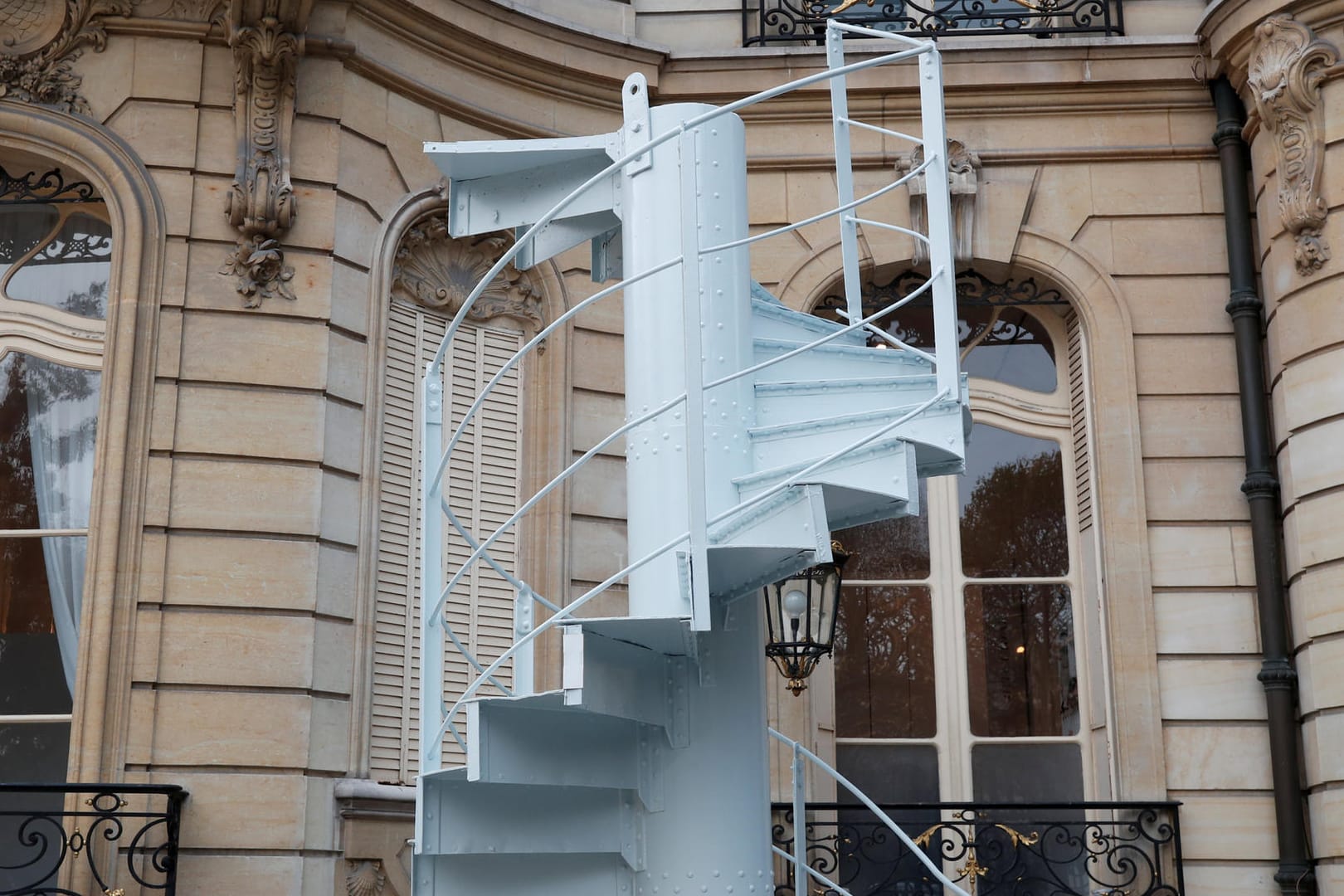 Wendeltreppe des Eiffelturms: Ein Teil der Treppe wurde in Paris bei einer Auktion versteigert.