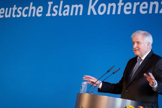 Horst Seehofer bei der Auftaktveranstaltung zur 4.