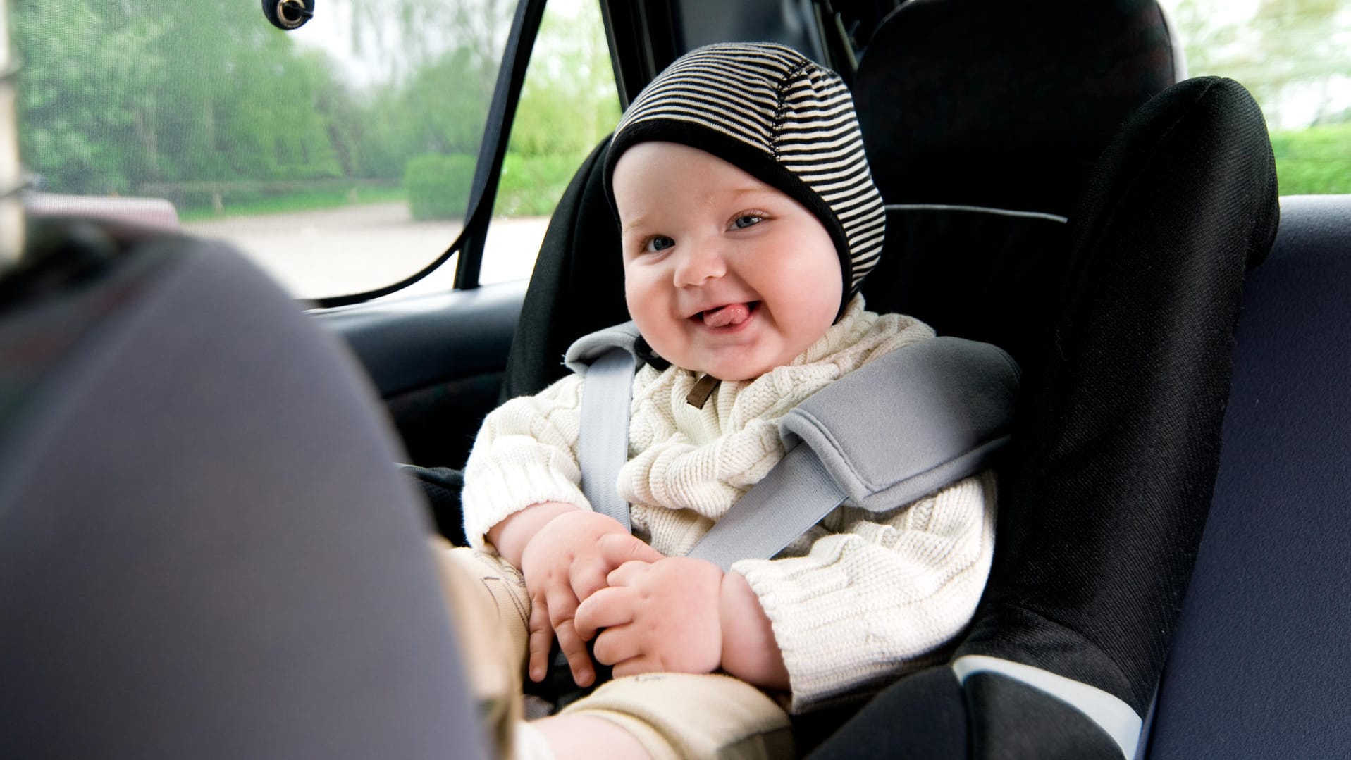 Beim Kauf eines Kindersitzes geht es um Sicherheit. Eltern sollten daher wissen, worauf es ankommt.