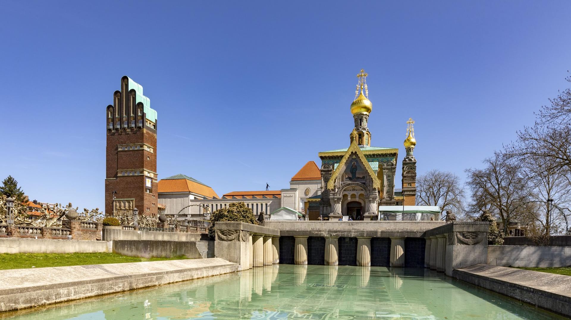 Mathildenhöhe mit russischer Kapelle und Hochzeitsturm in Darmstadt