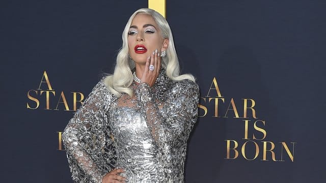 Die Musikerin Lady Gaga bei der Premiere des Films "A Star Is Born" in Los Angeles. Die Musikerin Lady Gaga bei der Premiere des Films "A Star Is Born" in Los Angeles.
