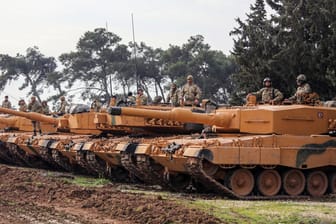 Leopard-2-Panzer der türkischen Armee: Nach dem Putschversuch waren die deutschen Waffenlieferungen stark zurückgegangen.