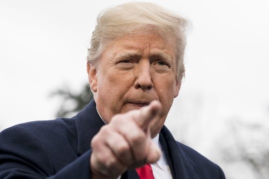 Donald Trump hat ein für das Wochenende geplantes Treffen mit Kremlchef Putin abgesagt.