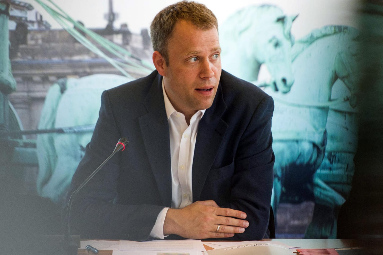 Mario Czaja: Der frühere Berliner Sozialsenator hat von Überforderung der Behörden während der Flüchtlingskrise gesprochen.