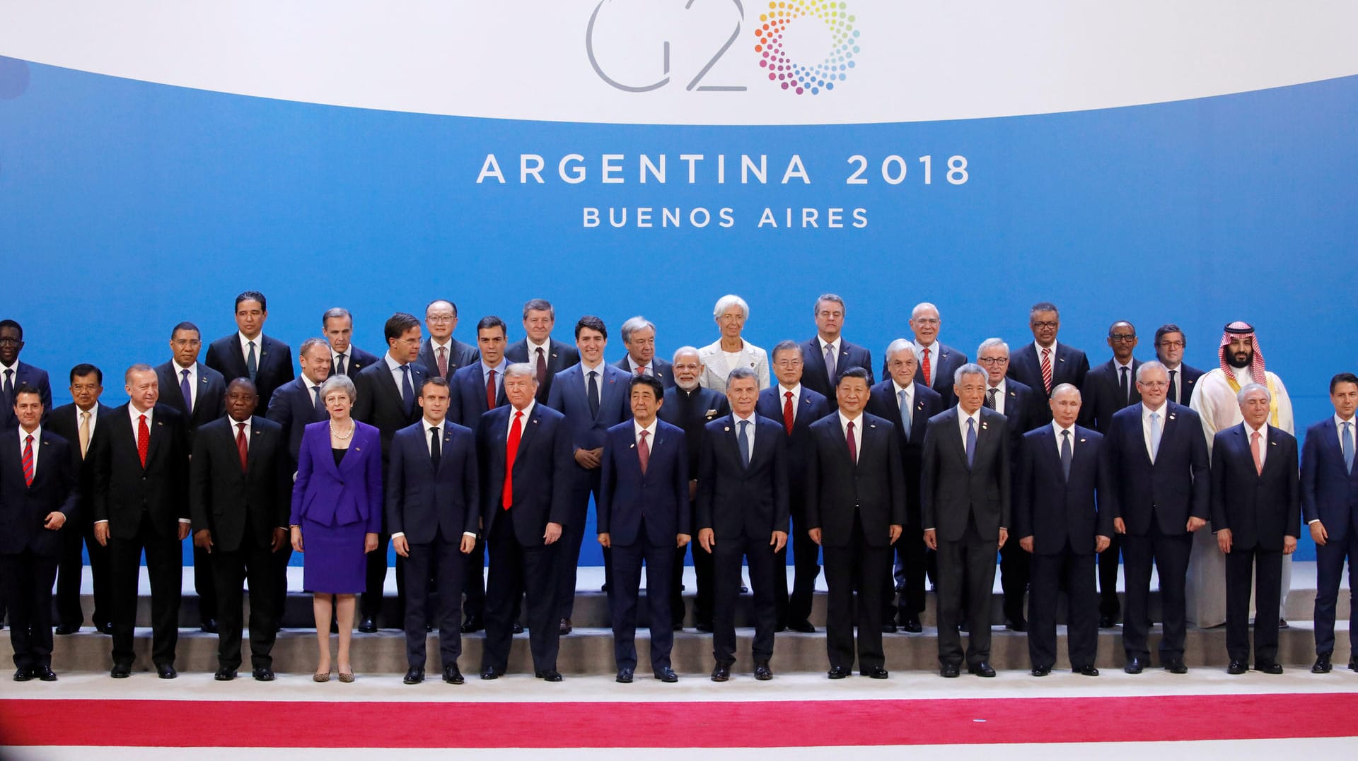 Nur die deutsche Kanzlerin fehlt: Die Staatschefs der G20-Staaten beim gemeinsamen Gruppenbild.