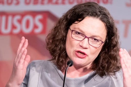 SPD-Chefin Andrea Nahles spricht beim Juso-Bundeskongress in Düsseldorf.