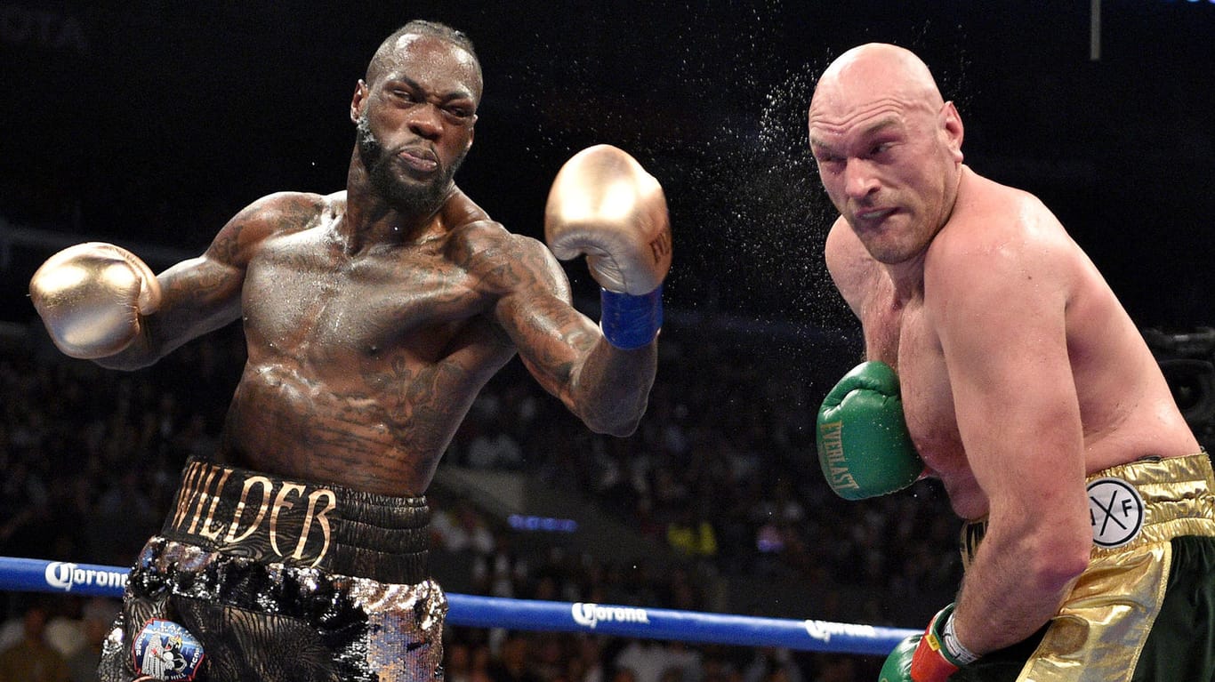 Kein Sieger im großen Kampf: Deontay Wilder (l.) und Tyson Fury waren ebenbürtig.