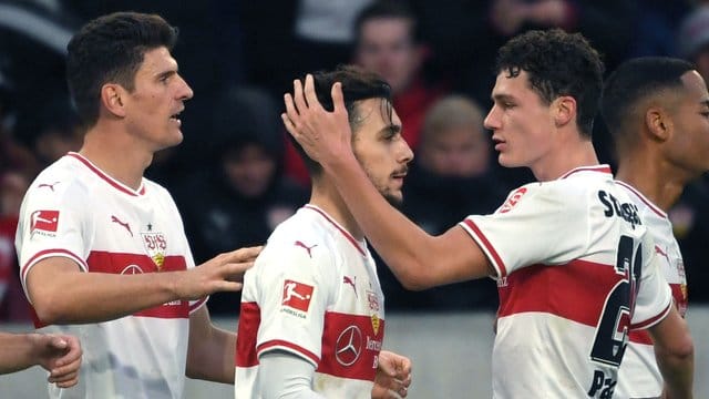 Anastasios Donis (M) erzielte den entscheidenden Treffer für den VfB Stuttgart.