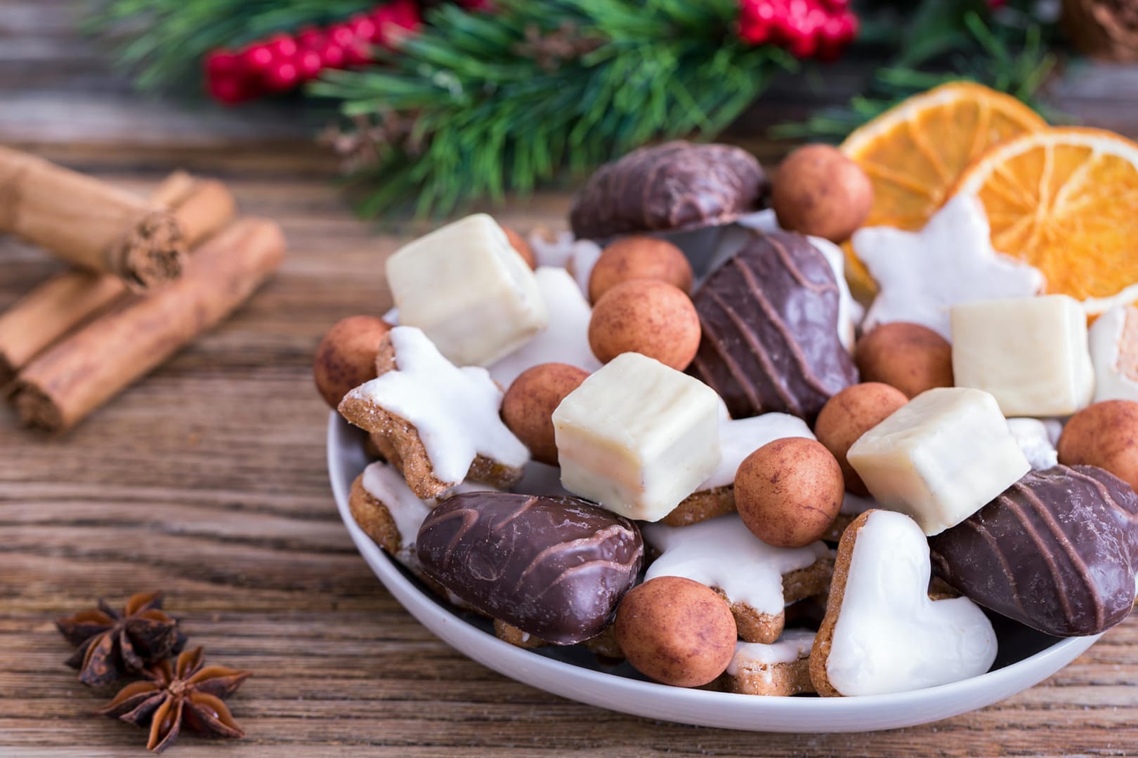 Weihnachtsgebäck: Sie enthalten viel Zucker und Fett. Aber einige sind gesünder als andere.