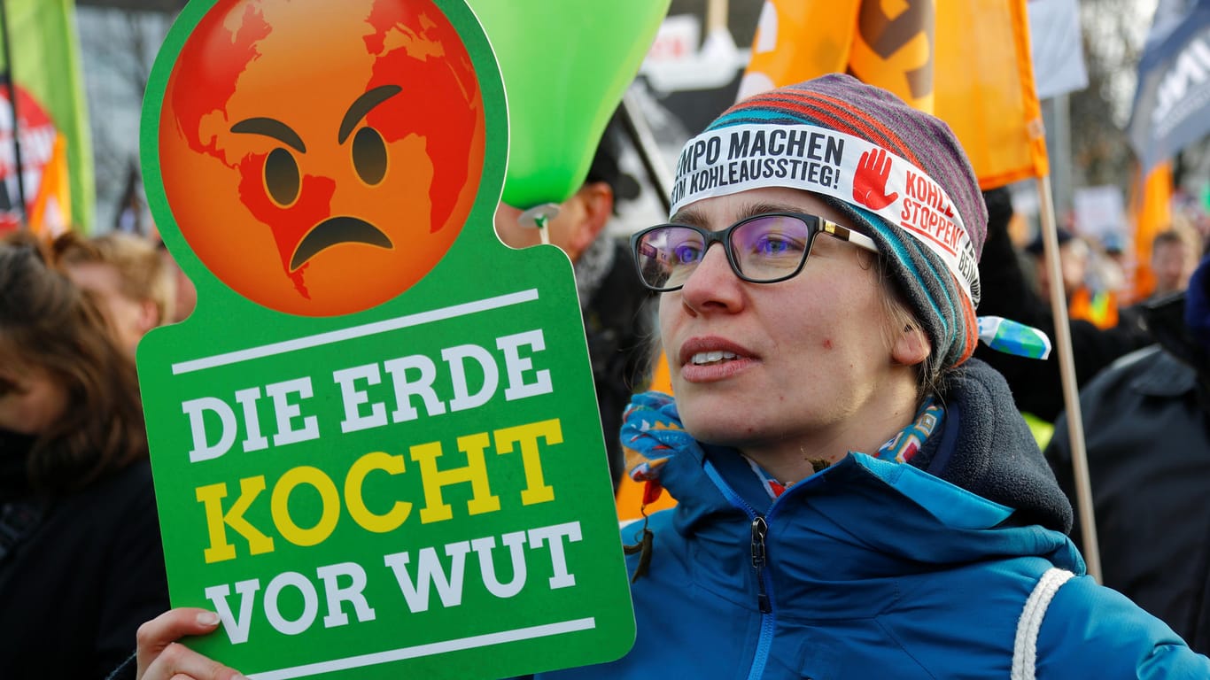 Demonstration in Berlin unter dem Motto "Kohle stoppen - Klimaschutz jetzt".