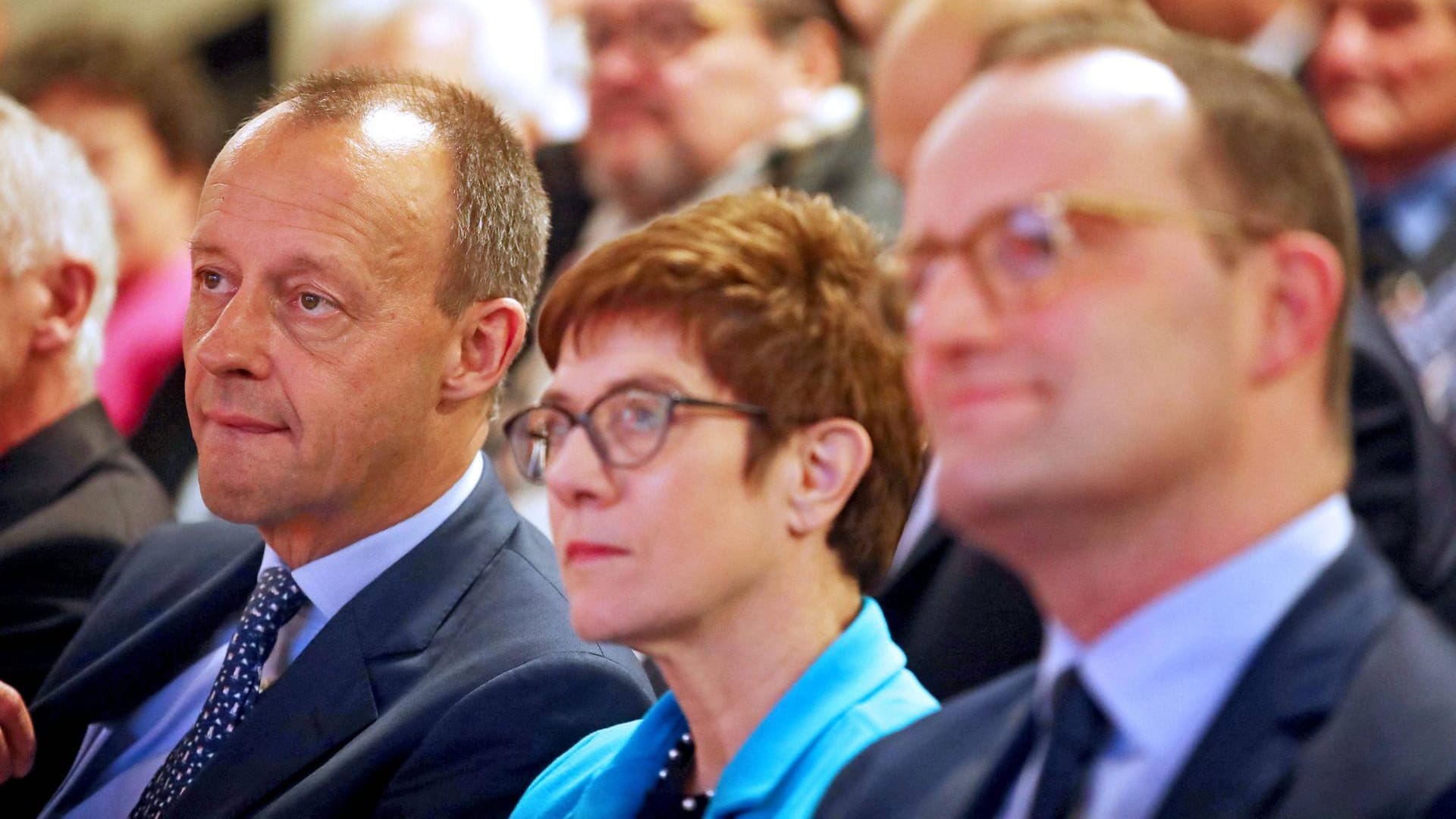 Auf der Regionalkonferenz der CDU in Seebach/Thüringen: Jens Spahn, Friedrich Merz und Annegret Kramp-Karrenbauer