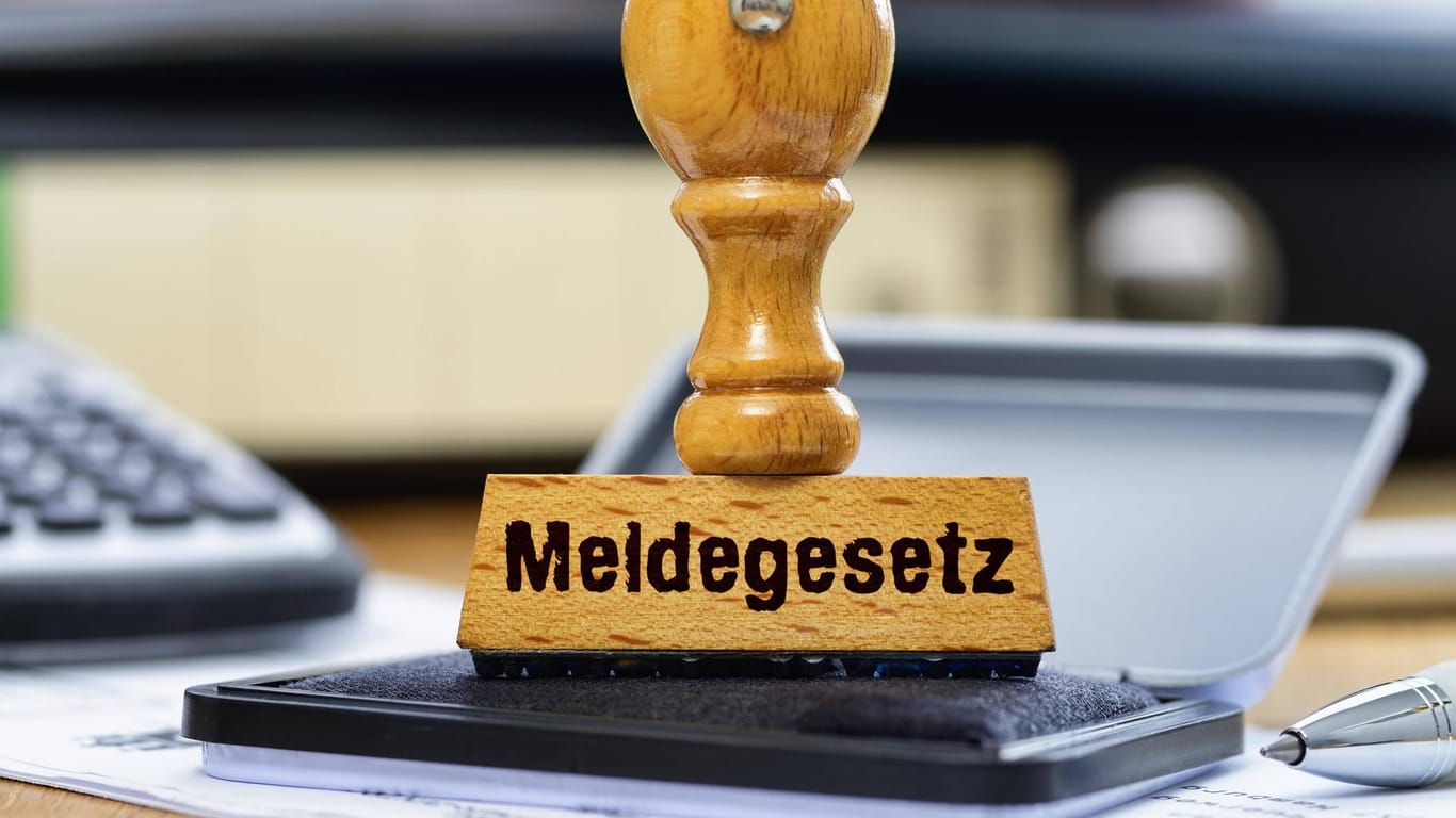 Meldestatus und Lebensverhältnisse von über 200 Zuwanderern wurden am Montag im Hagener Stadtgebiet kontrolliert. (Symbolbild)