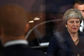 Die britische Premierministerin Theresa May: im Unterhaus hat sie eine historsische Niederlage einstecken müssen.