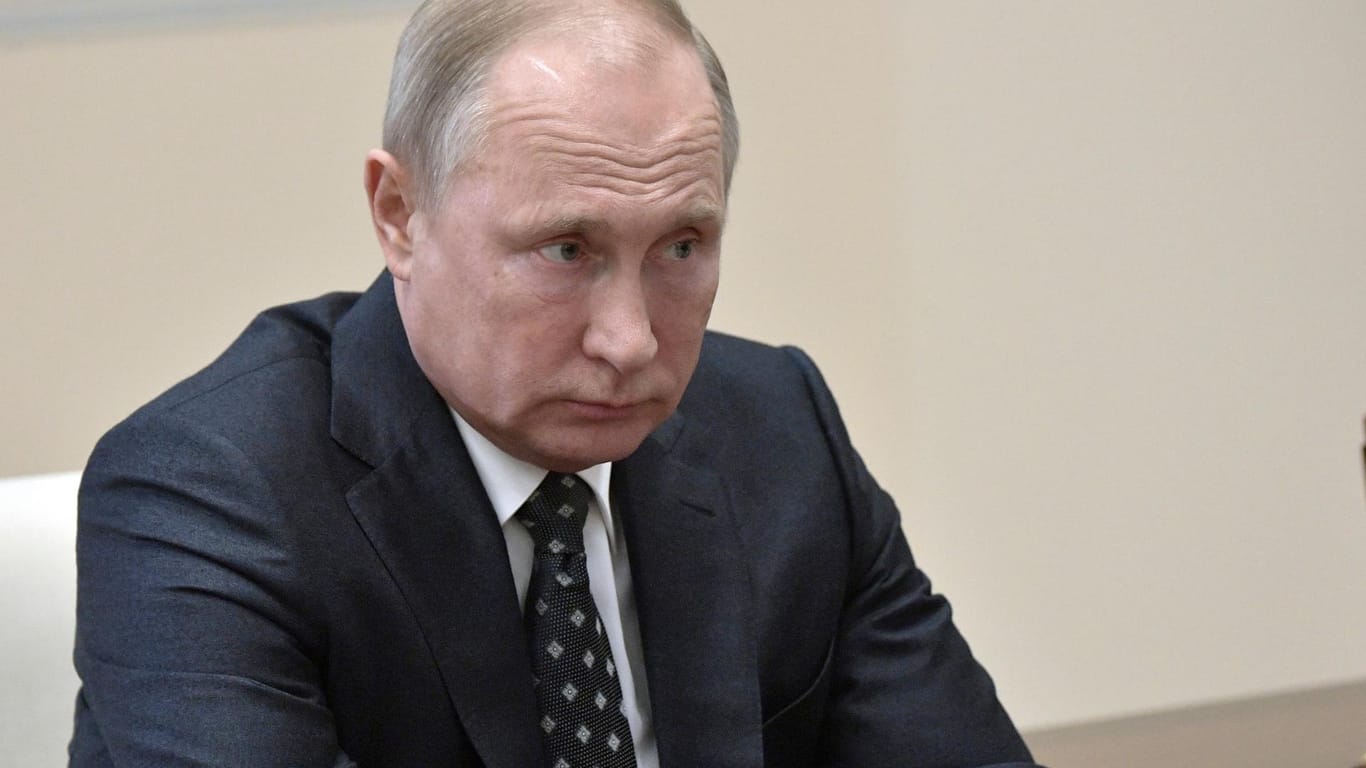 Wladimir Putin: Russland weist im Streit um die Abrüstung die Vorwürfe der Nato zurück.