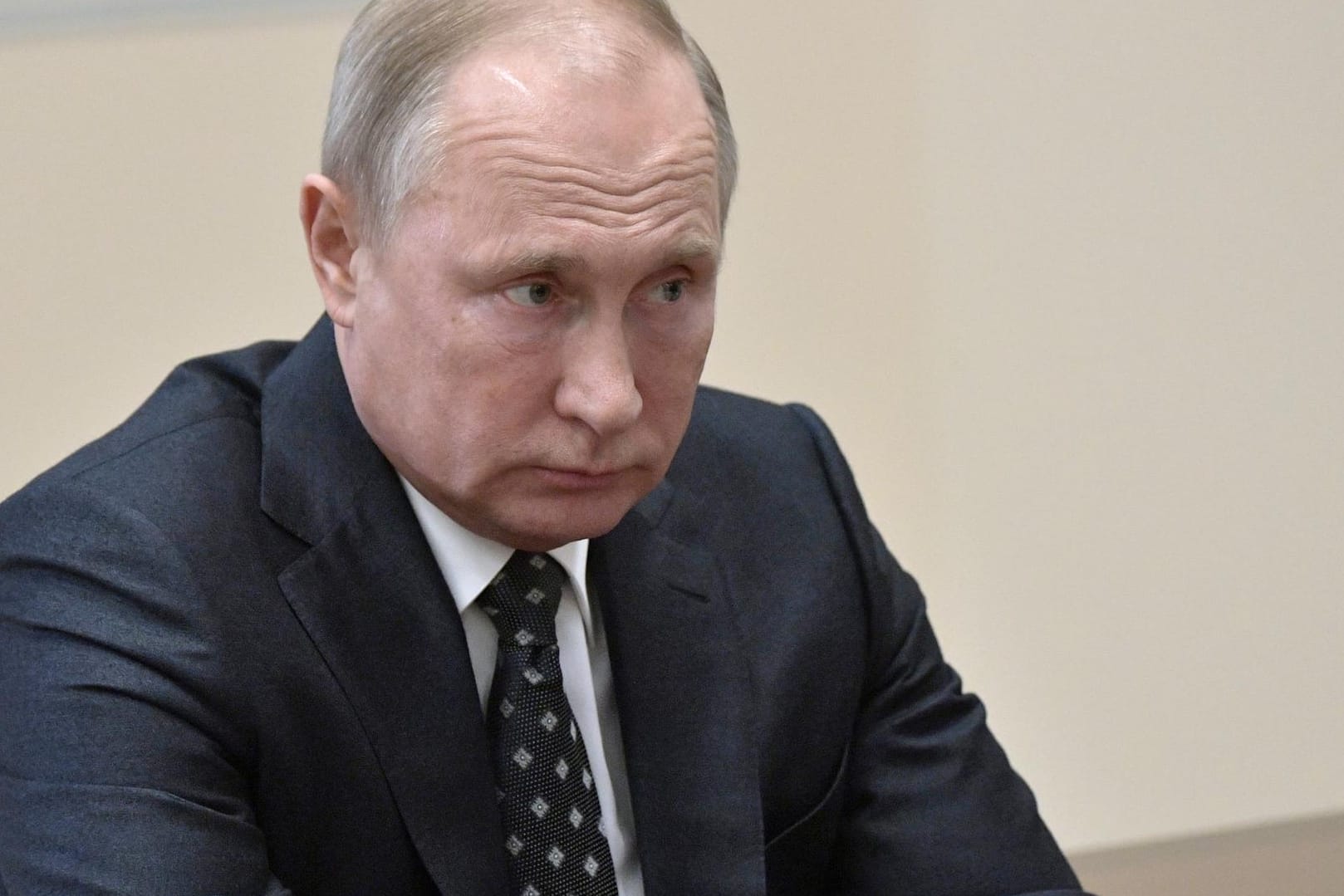Wladimir Putin: Russland weist im Streit um die Abrüstung die Vorwürfe der Nato zurück.