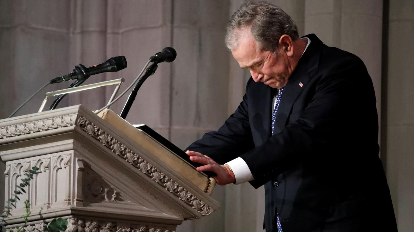 George W. Bush beim Staatsakt für seinen Vater: Tränen bei der Trauerrede