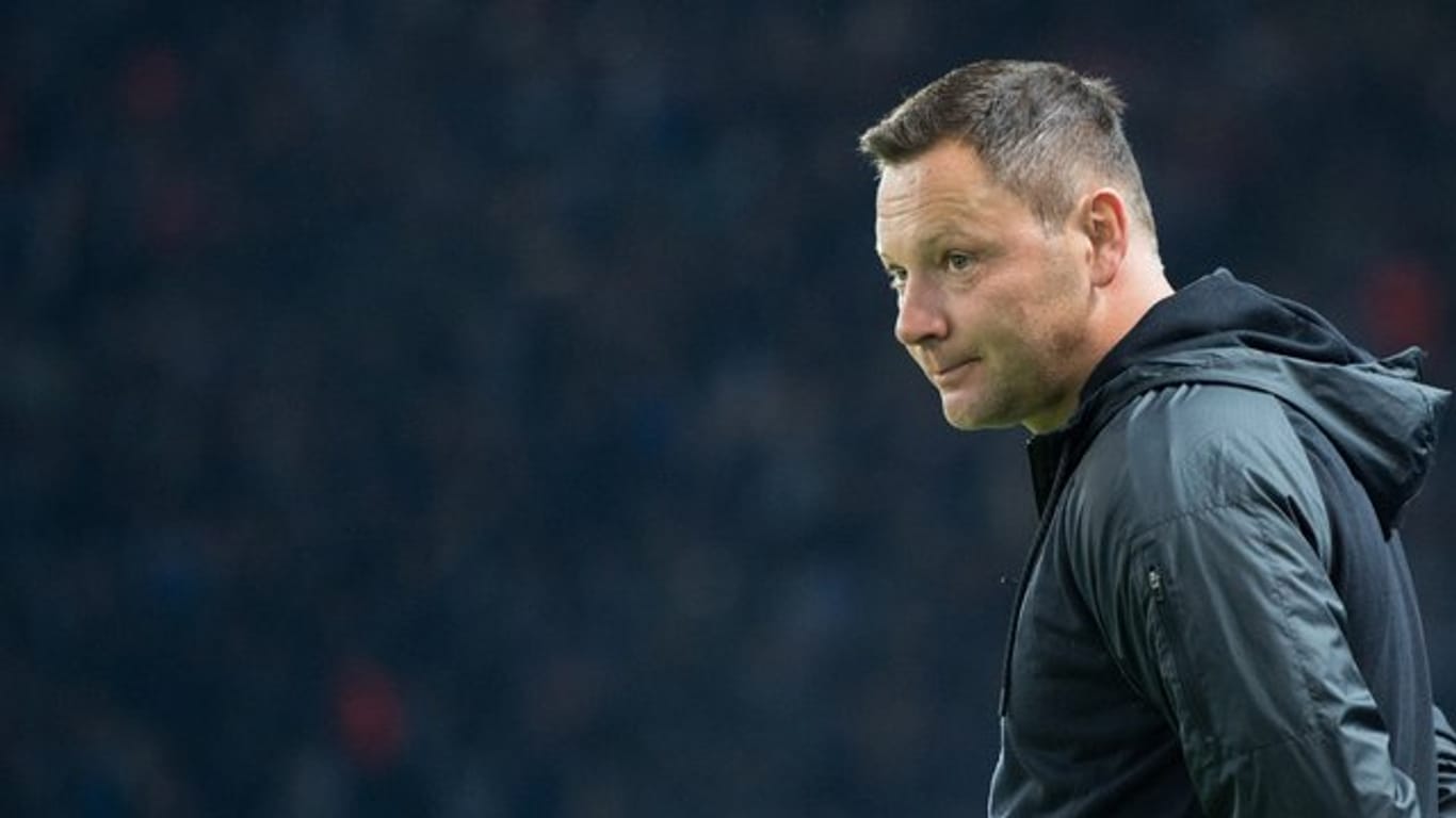 Berlins Trainer Pal Dardai will auch im Spiel gegen Eintracht Frankfurt auf eine Doppelspitze setzen.