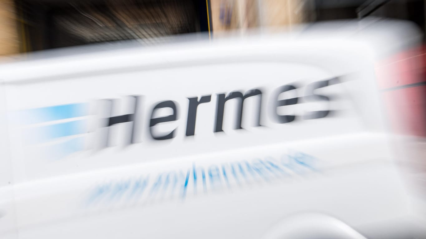 Ein Lieferwagen des Paketdienstes "Hermes": Am Freitagmittag wurde ein Hermes-Transporter geklaut.