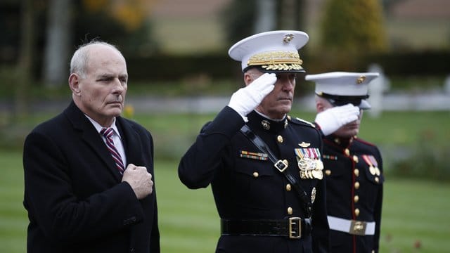 John Kelly ist bereits der zweite Stabschef, der seinen Hut nehmen muss. John Kelly ist bereits der zweite Stabschef, der seinen Hut nehmen muss.