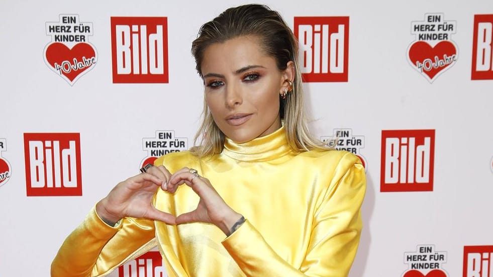 Sophia Thomalla: Zur Gala kam das Model im fröhlichen Gelb.