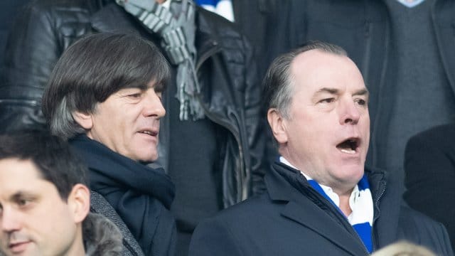Als Zuschauer verfolgte Bundestgrainer Joachim Löw am 14.