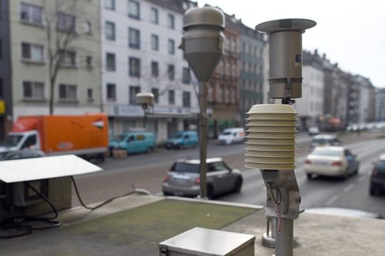 Die Umwelthilfe hat vor Gerichten in mehreren deutschen Städten Fahrverbote für ältere Diesel-Fahrzeuge erstritten.