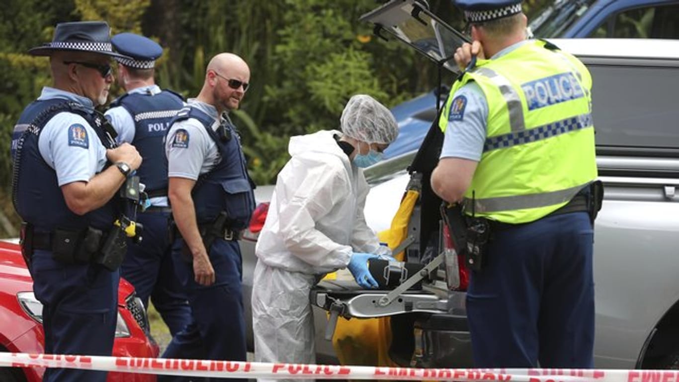 Die neuseeländische Polizei glaubt, dass die seit einer Woche vermisste 22-jährige britische Touristin ermordet wurde.
