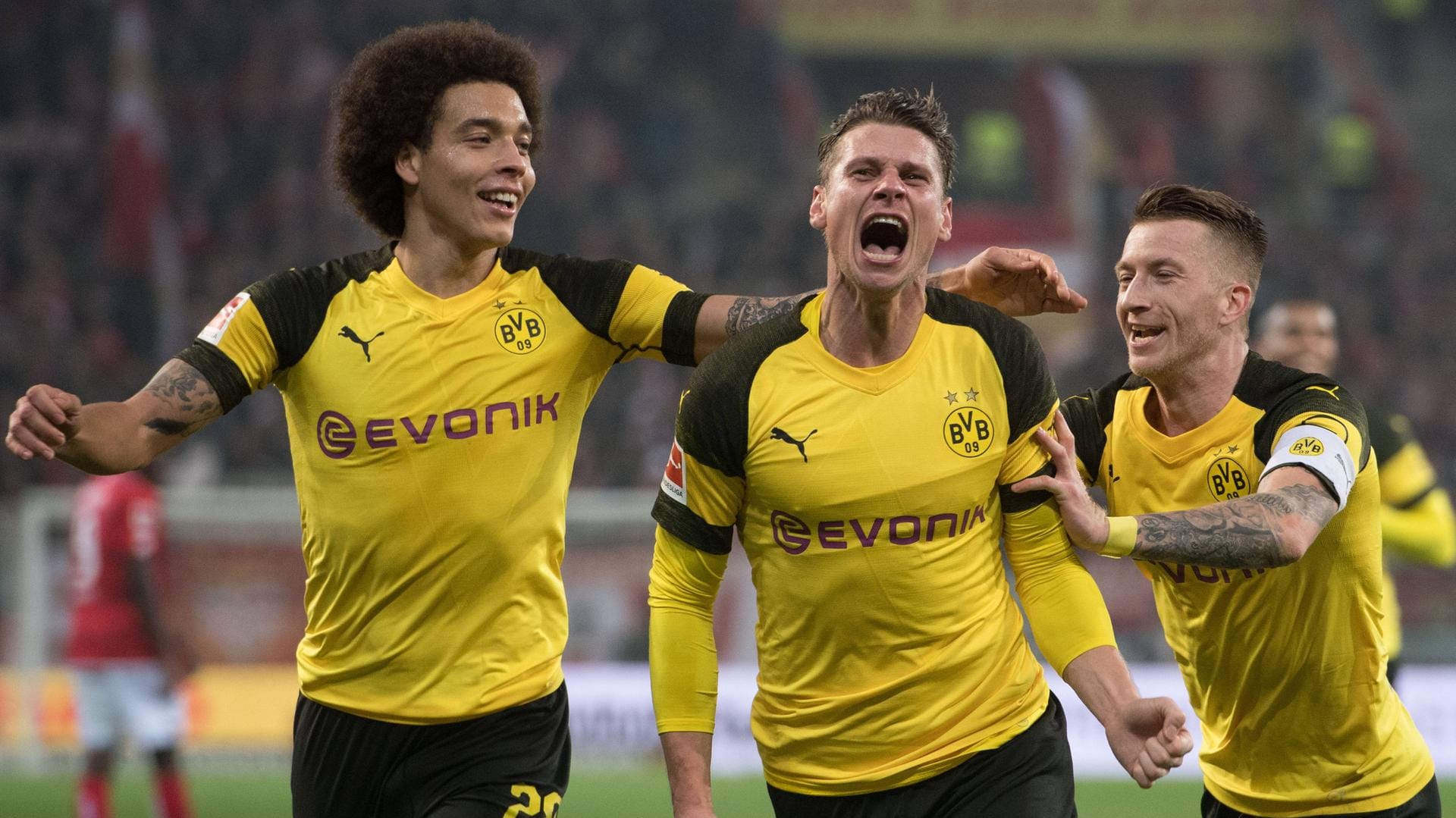 (von links): Axel Witsel, Lukasz Piszczek und Marco Reus werden beim Spiel in Monaco nicht mit dabei sein.