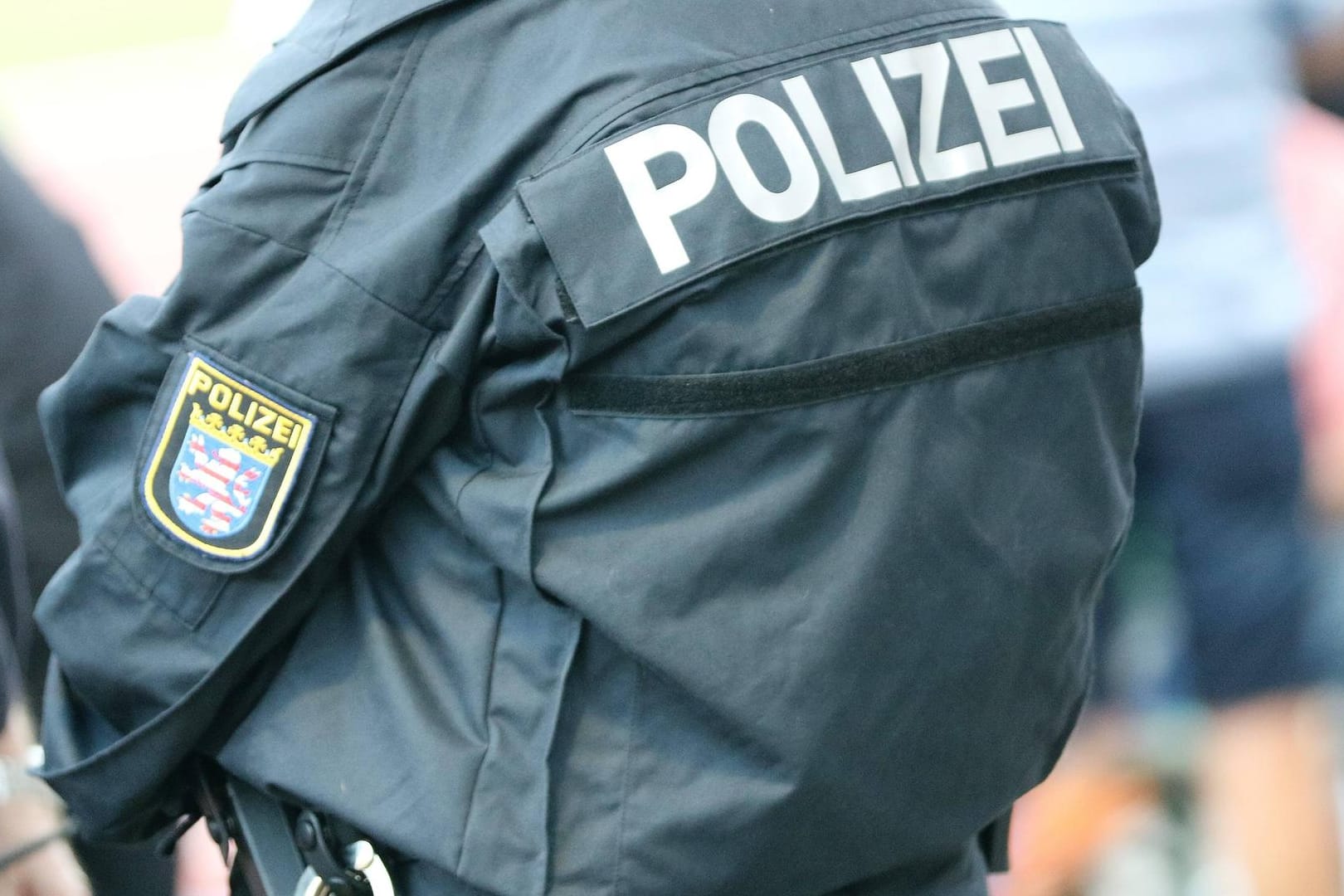 Hessische Polizei: Fünf Frankfurter Beamte sollen sich rechtsextrem in Chats geäußert haben. (Symbolbild)