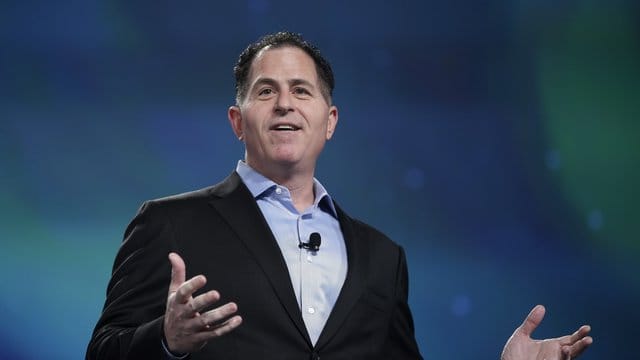 Der 53-jährige Michael Dell hatte den einst weltgrößten PC-Hersteller 2013 zusammen mit Finanzinvestoren für rund 25 Milliarden Dollar gekauft und von der Börse genommen. Der 53-jährige Michael Dell hatte den einst weltgrößten PC-Hersteller 2013 zusammen mit Finanzinvestoren für rund 25 Milliarden Dollar gekauft und von der Börse genommen.