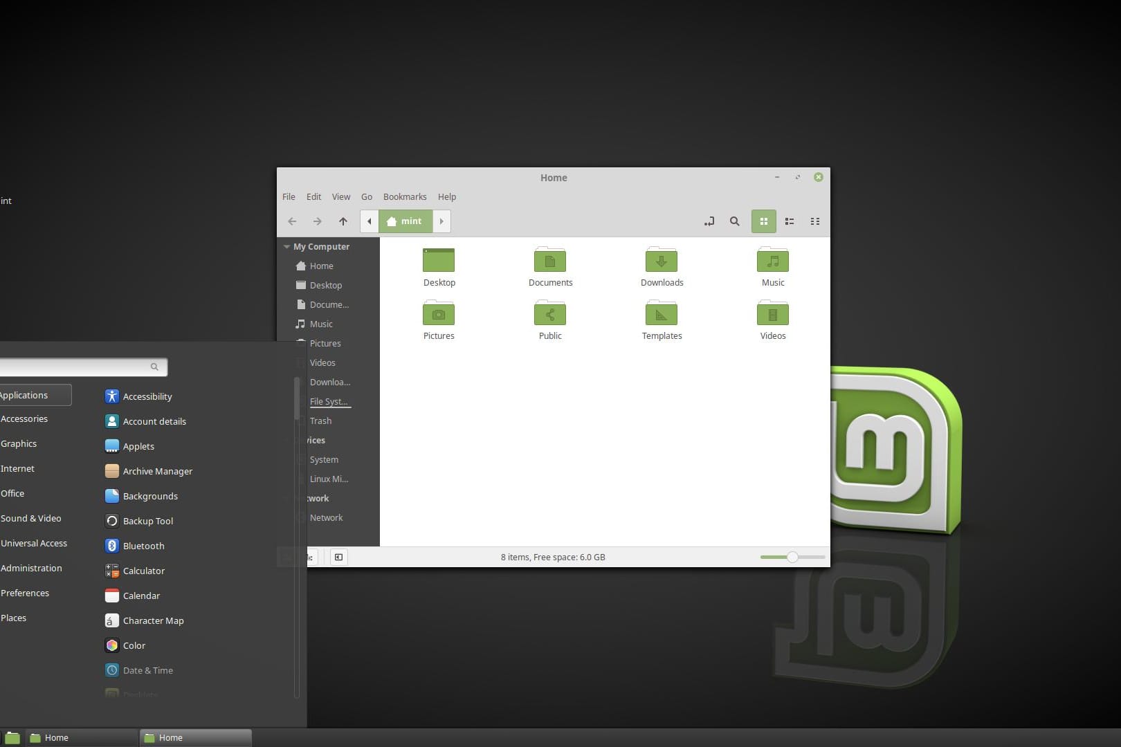 Desktop von Linux Mint: Das Betriebssystem ähnelt vom Design Windows 10.