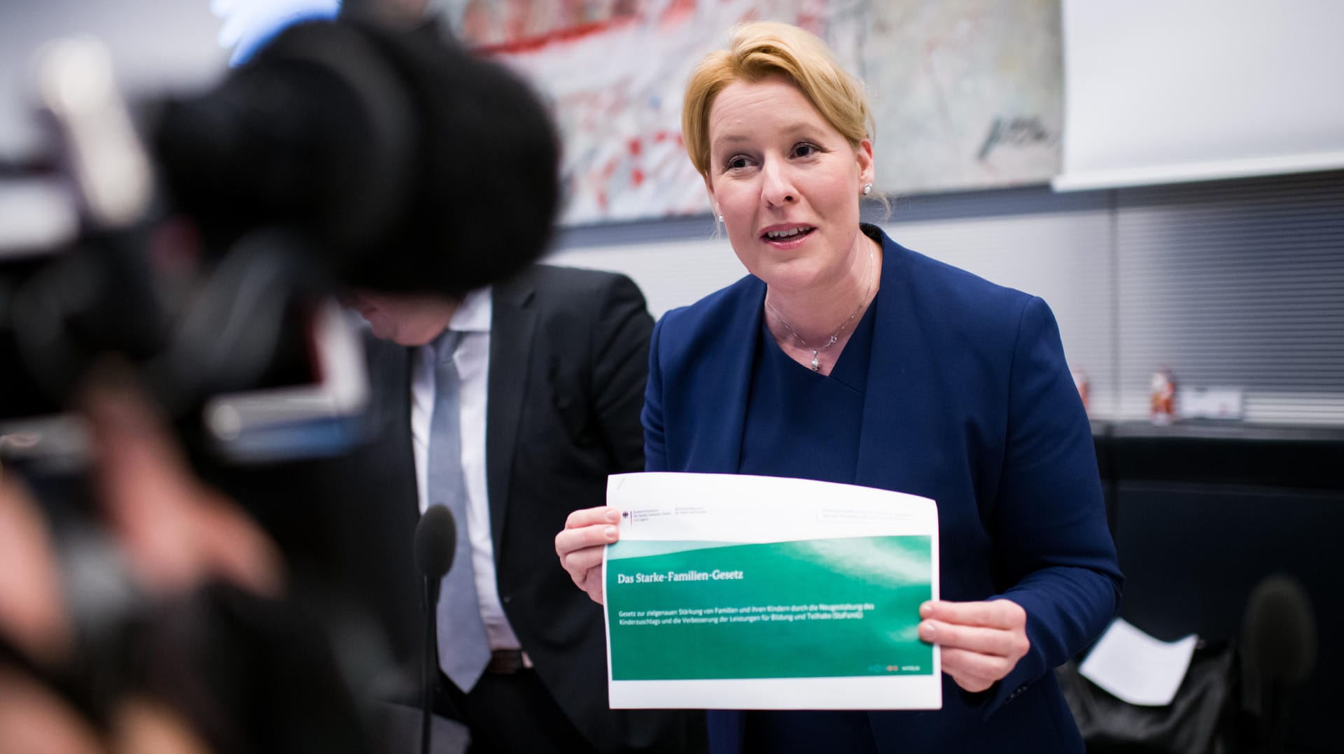 Franziska Giffey (SPD), Bundesfamilienministerin: Ihr Ressort ist für das Gesetz verantwortlich. Franziska Giffey (SPD), Bundesfamilienministerin: Ihr Ressort ist für das Gesetz verantwortlich.