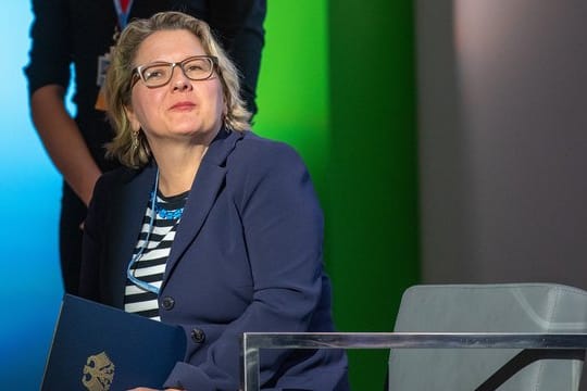 Umweltministerin Svenja Schulze fordert eine größere finanzielle Unterstützung der EU für den Strukturwandel in mehr als 40 Kohleregionen Europas.