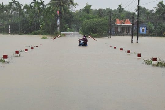 Überschwemmungen im vietnamesischen Phong Dien.