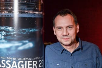 Der Bestseller-Autor Sebastian Fitzek hat die Vorlage für den RTL-Thrillers "Passagier 23 -Verschwunden auf hoher See" geliefert.