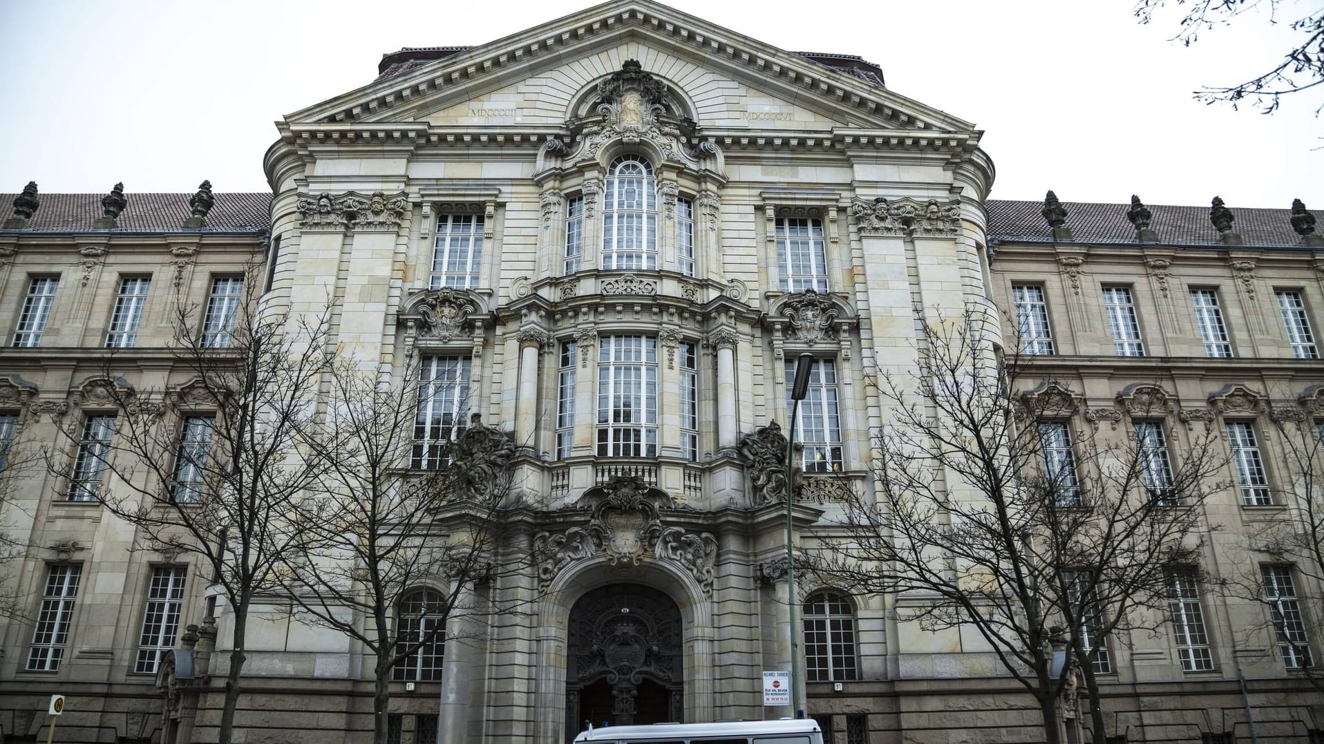 Das Gericht in Moabit: Hier wurde ein 28-Jähriger wegen Mordes verurteilt. Das Gericht in Moabit: Hier wurde ein 28-Jähriger wegen Mordes verurteilt.