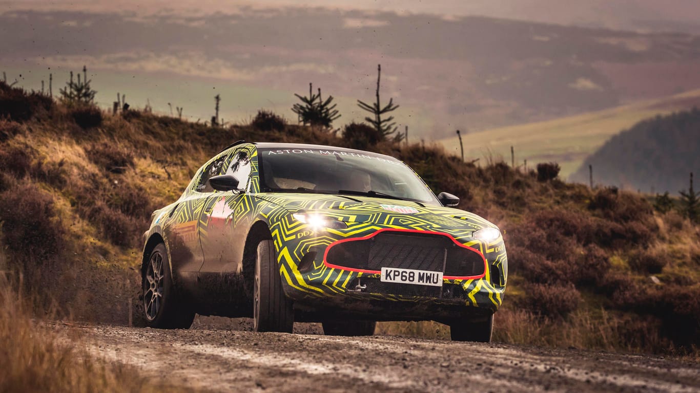 Jungfernfahrt im Gelände: Mit dem DBX bringt Aston Martin erstmals ein SUV.