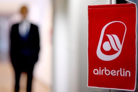 Air Berlin: Der Insolvenzverwalter der Fluggesellschaft verklagt Etihad auf hohen Schadenersatz.