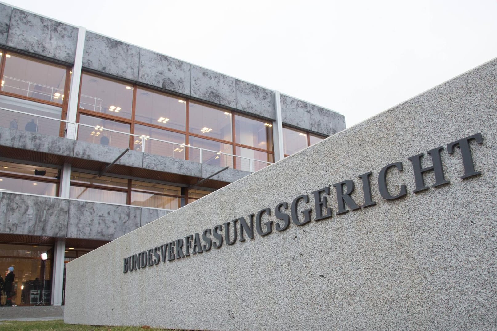Bundesverfassungsgericht in Karlsruhe: Der Bundesgerichtshof hat das Verfassungsgericht beauftragt, das Kinderehe-Gesetz einer Prüfung zu unterziehen.